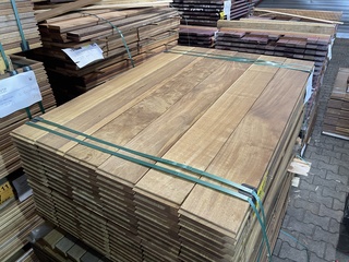 Ca. 120x Guyana Teak kopse veer en groef (buitenparket), 21x145mm, len